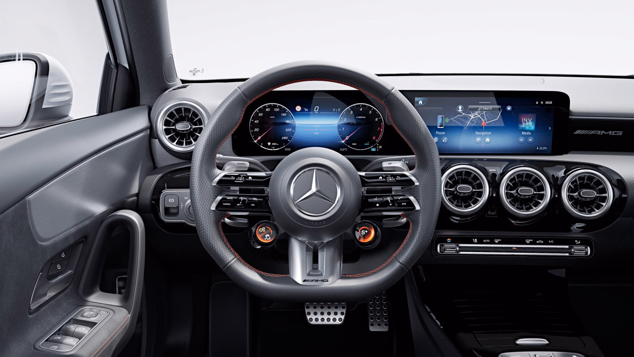 High-resolution large media display​