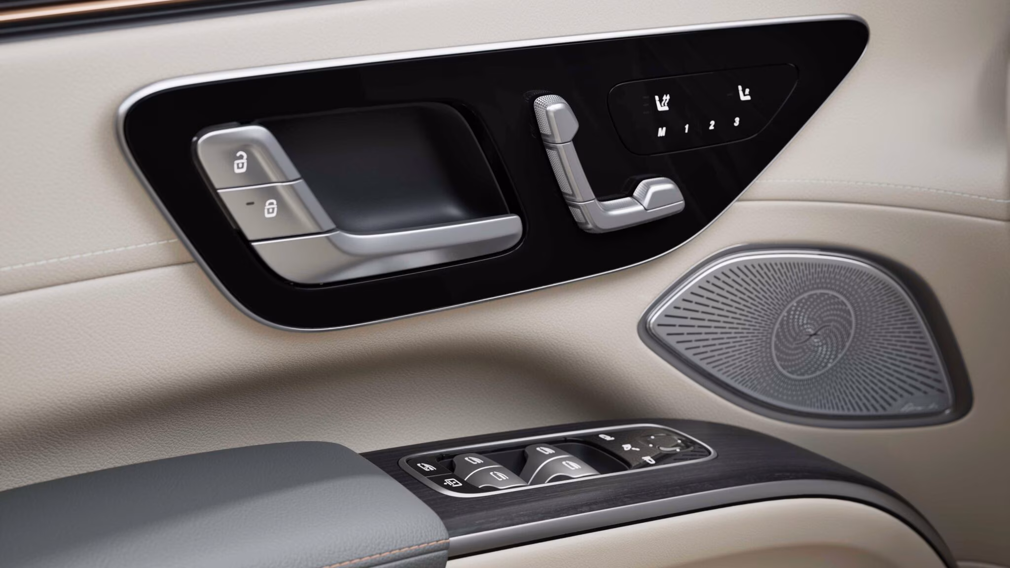 Burmester® 3D surround sound system